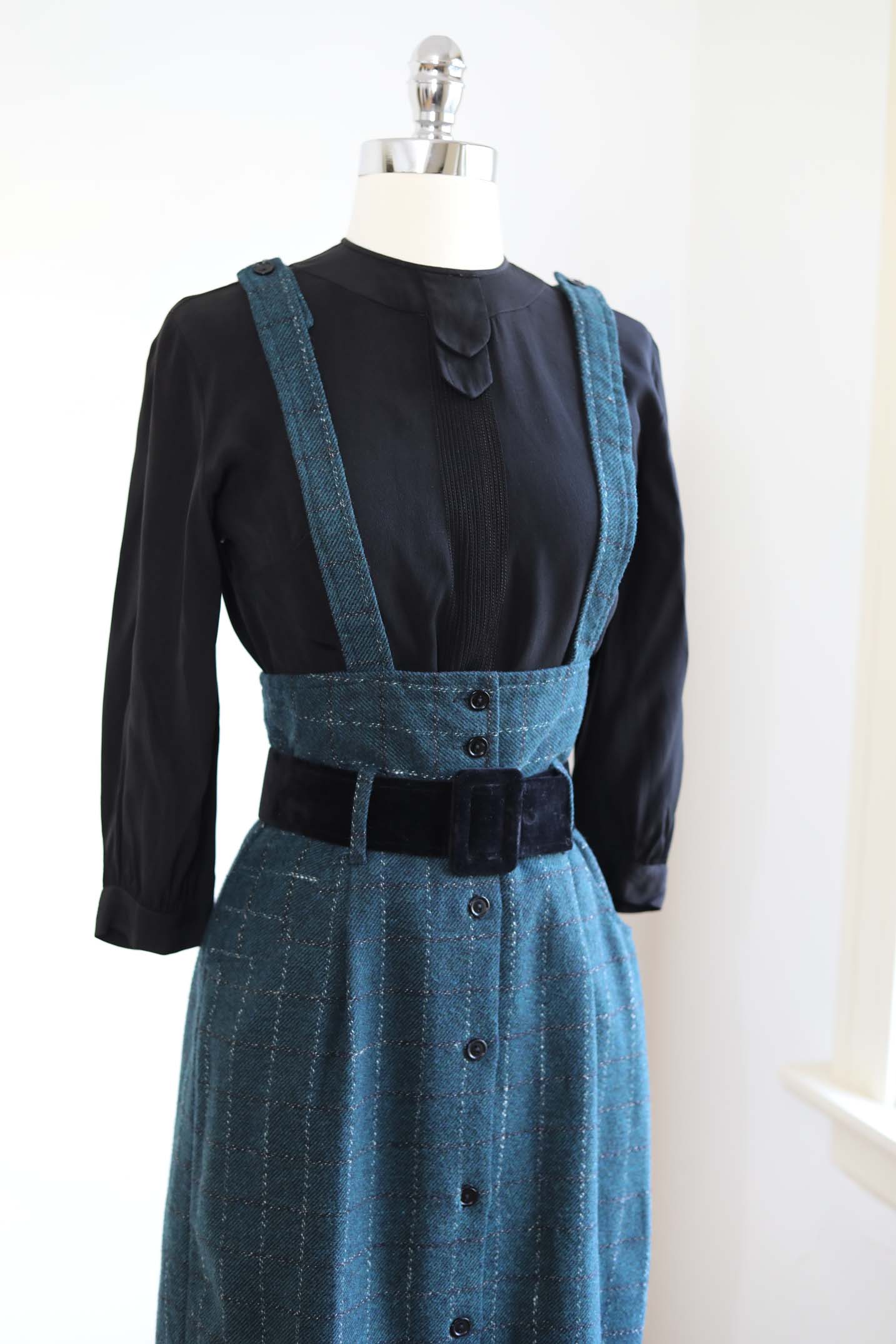 Vintage 1980s does 1940s Noir Suspender Dress - SUPER COOL Menswear Teal Plaid Wool Hobble Skirt Jumper w Belt Size XS to S