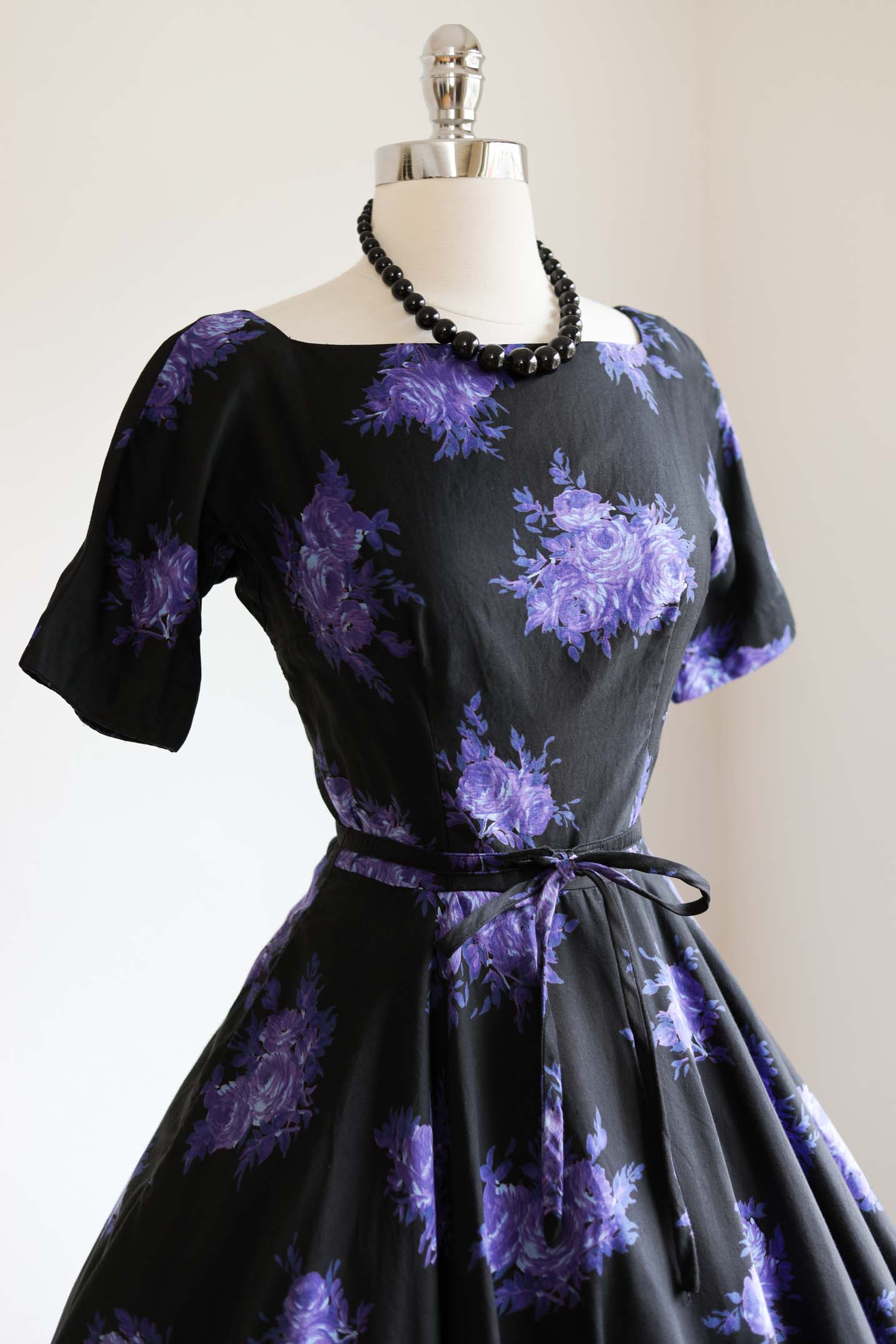 Vintage 1950s Rose Print Dress - LUSH Black Blue Violet L'aiglon Cotton Belted Full Skirt Dress Size XS - S