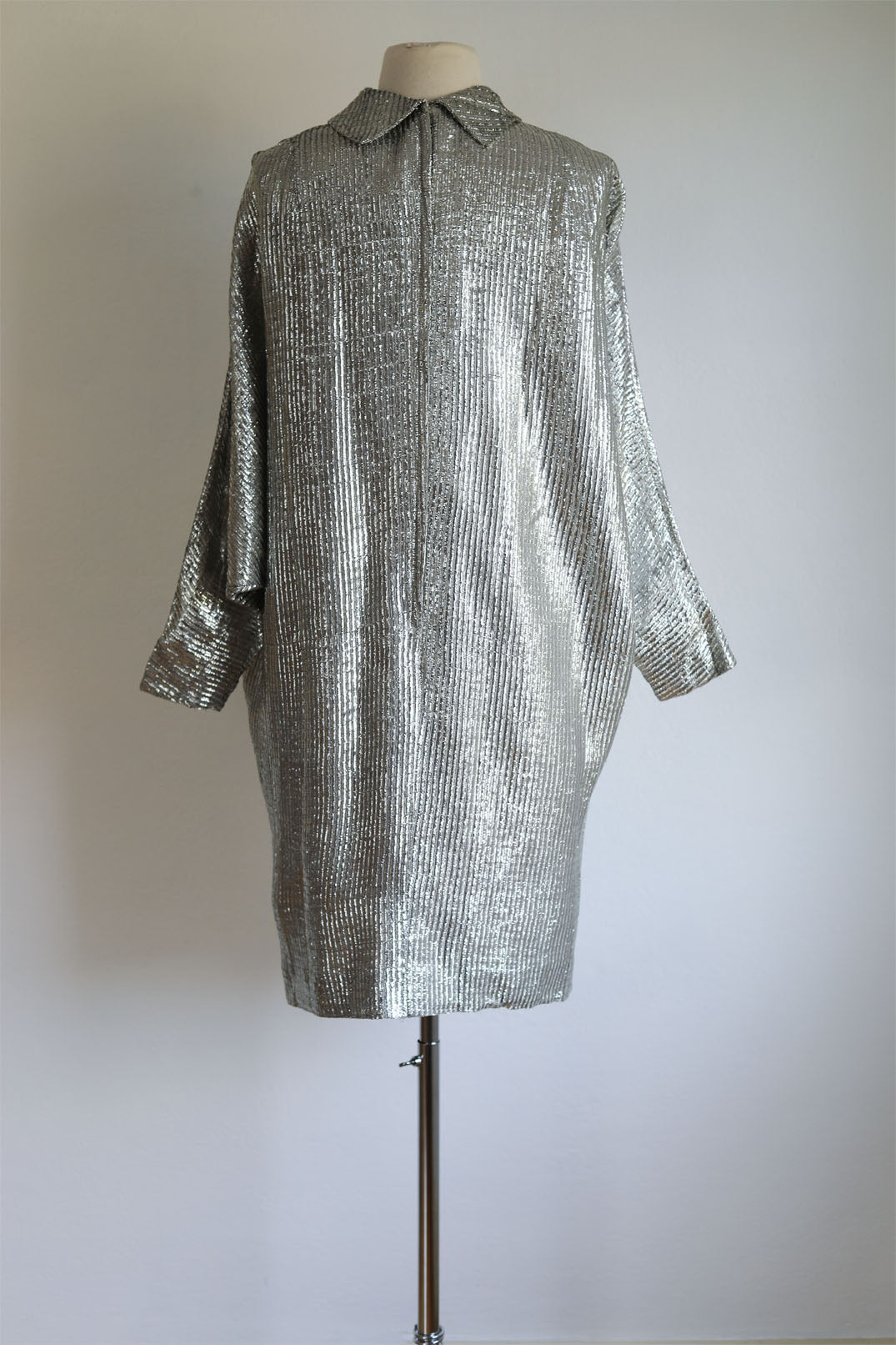 Vintage 1960s Silver Tinsel Lurex Dress - Glittering Avant-Garde Designer Midcentury Modern Cocktail Party Dress Size S (Potentially to L)