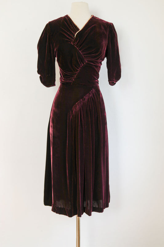 Vintage 1930s to 1940s Dress - Cherry Coke Wine Red Slinky Velvet w Ruching + Gilt Gold Size M to L