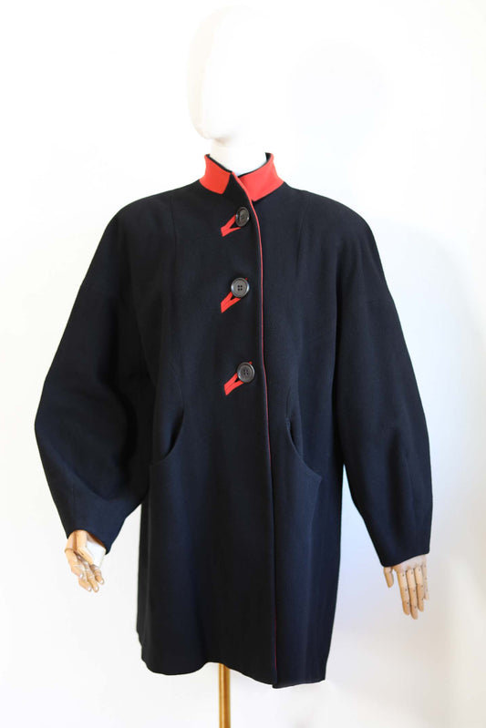 Vintage 1940s Car Coat - INCREDIBLE Black Red Wool Princess Seam Coat w Bakelite Buttons Size L - XL