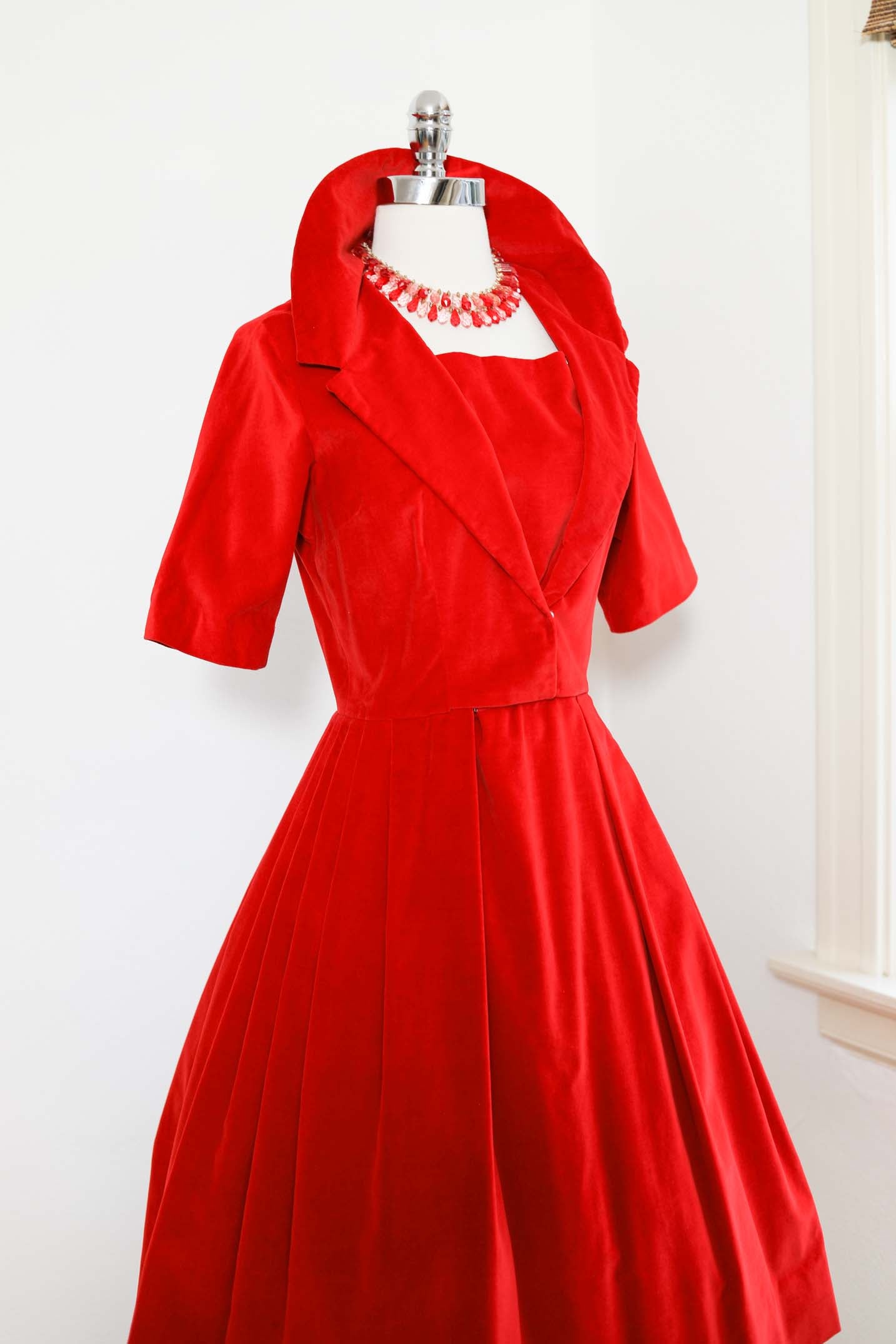 Vintage 1950s RED VELVET Dress - FEISTY Scarlet Velveteen Custom-Made Party Dress Size S - M