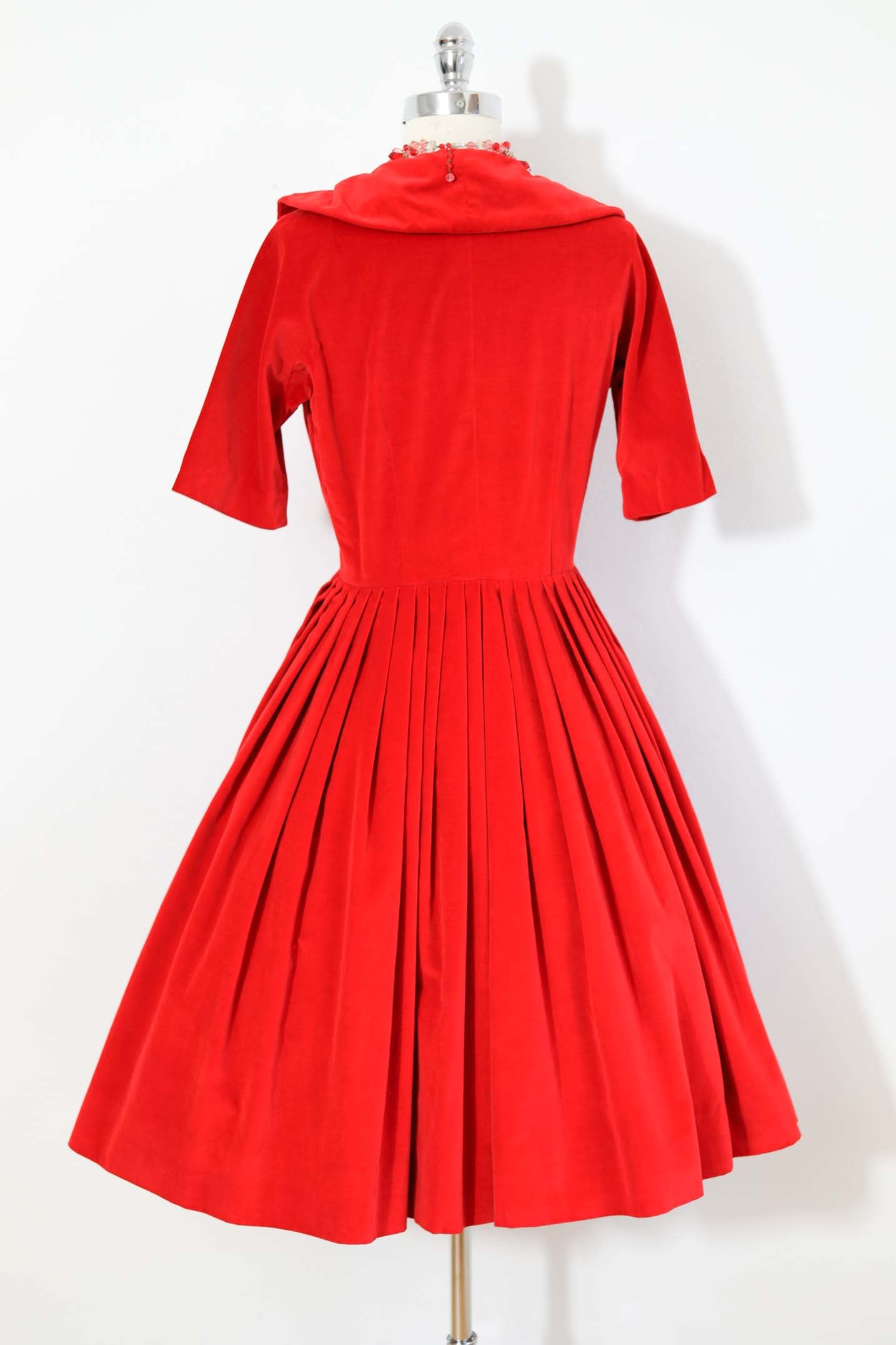 Vintage 1950s RED VELVET Dress - FEISTY Scarlet Velveteen Custom-Made Party Dress Size S - M