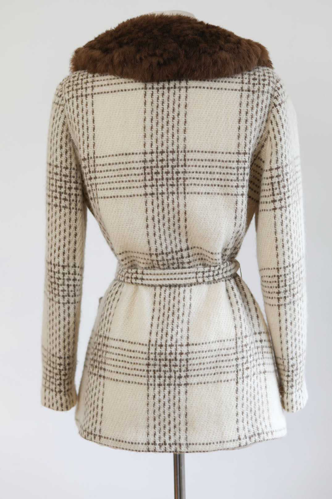 Vintage 1960s to 1970sp Icelandic Wool Princess Coat - Darling Neutral Cream + Tan "Icewool" Designer Car Coat w Belt Size S to M