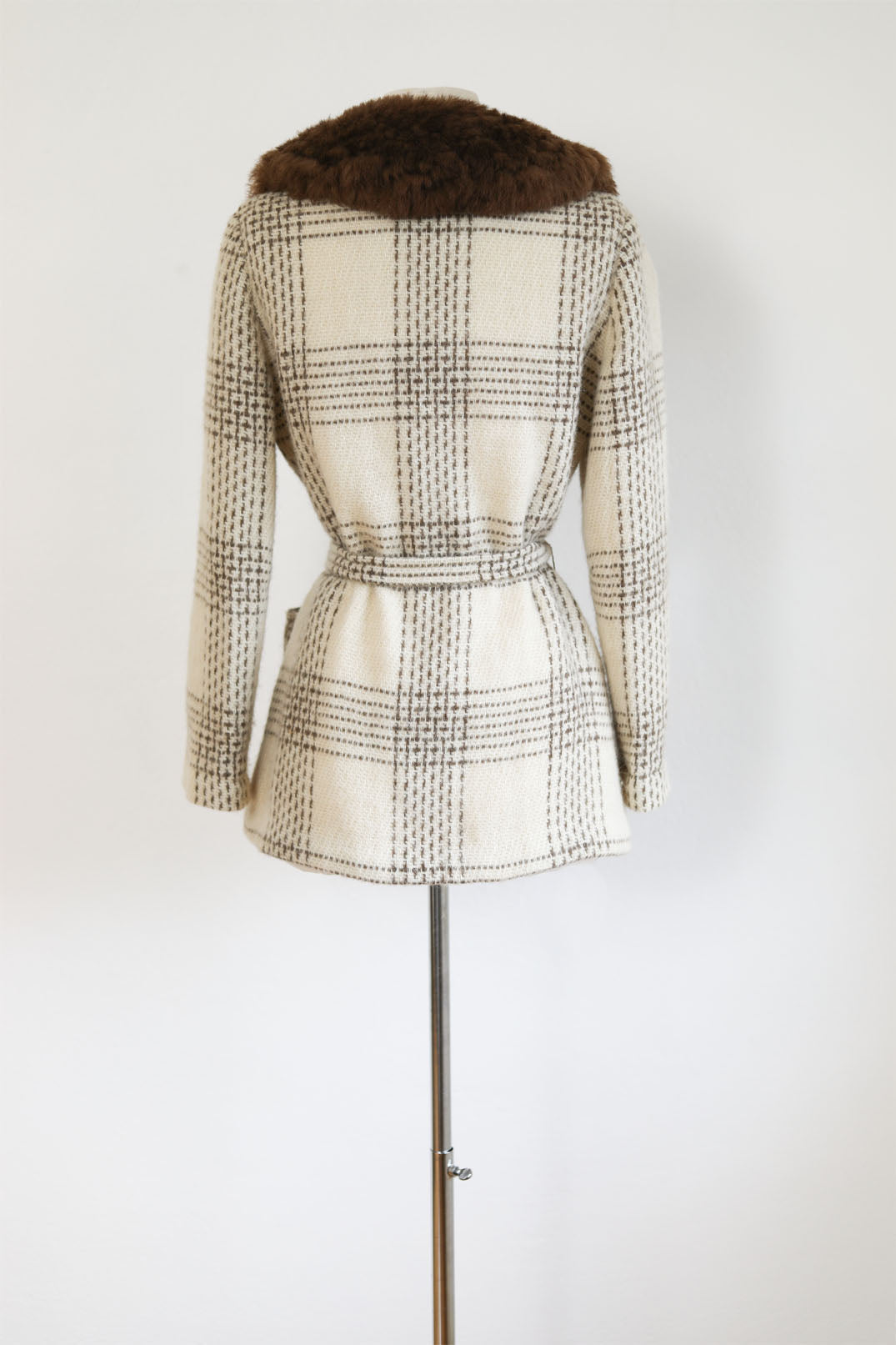 Vintage 1960s to 1970sp Icelandic Wool Princess Coat - Darling Neutral Cream + Tan "Icewool" Designer Car Coat w Belt Size S to M