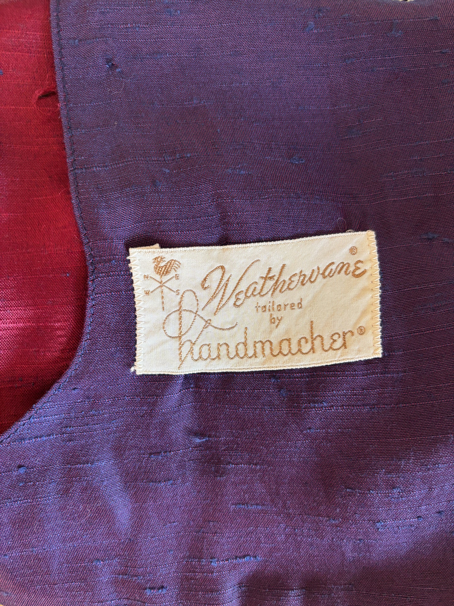 Vintage 1950s to 1960s Suit - Handmacher Purple Sharkskin V-Detail Jacket Skirt Size L