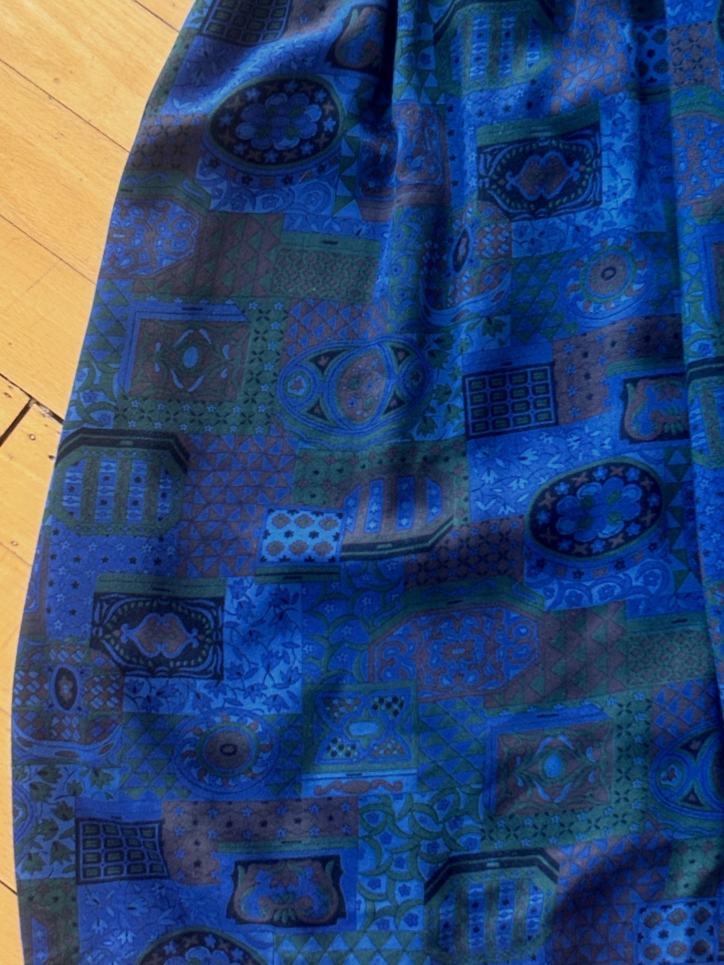 Vintage 1950s to 1960s Dress - Volup! Soft Rayon Cobalt Blue w Pine Baroque Print Belted Shirtwaist Size L to XL