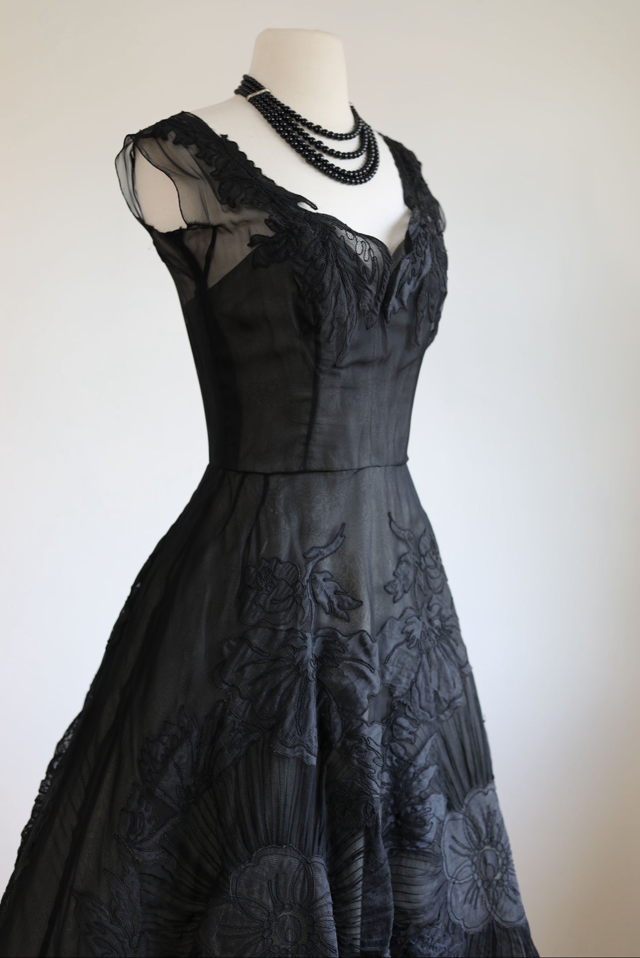 Vintage 1950s Designer Dress - Unbelievably Pretty Lingerie-Inspo Karen Stark Silk Tea-Length Dress Size S