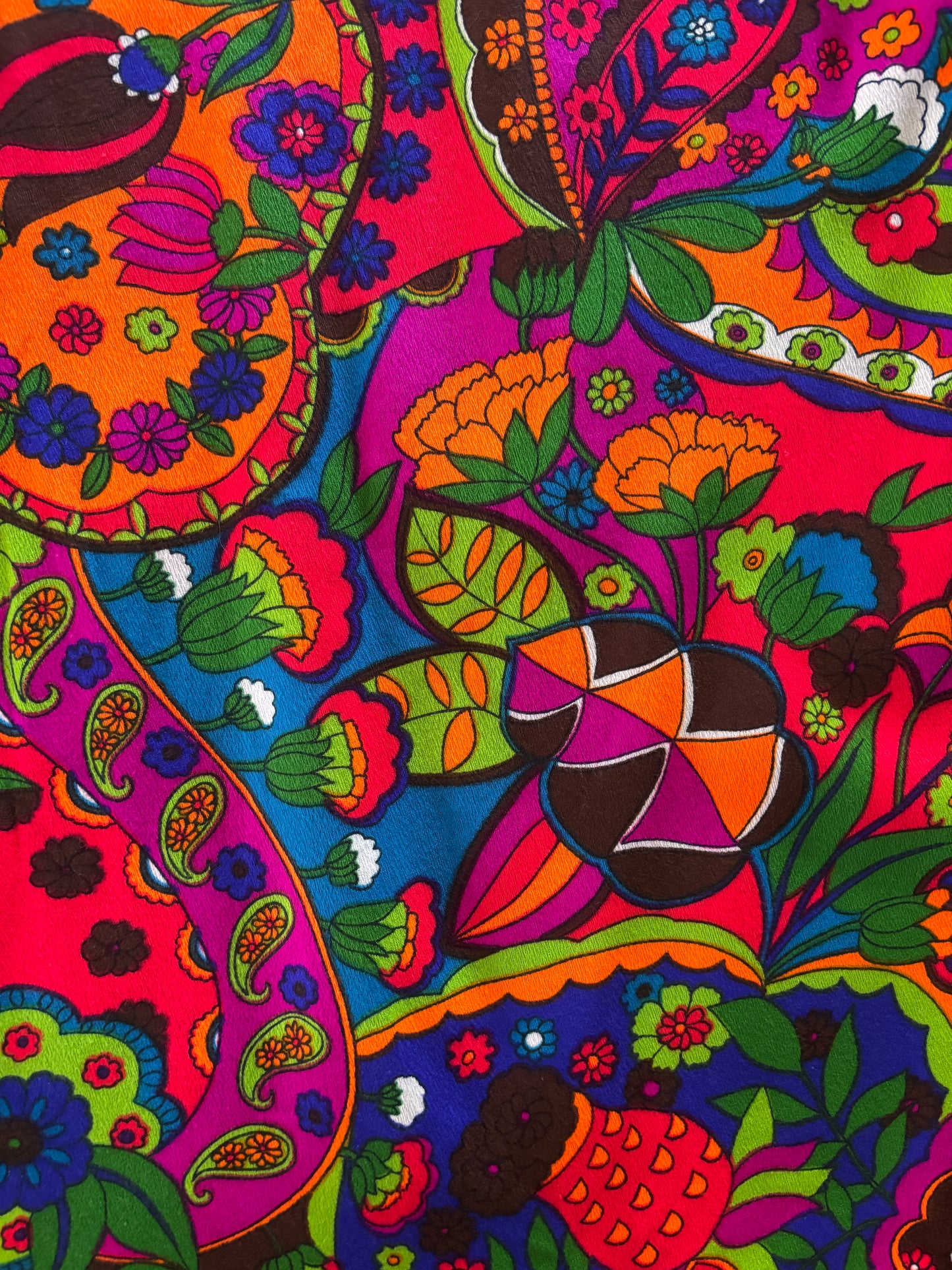 Vintage 1960s Mini Dress - Vibrant Psychedelic Acid Neon Barkcloth Mod Dolly w Angel Bell Sleeves Size S