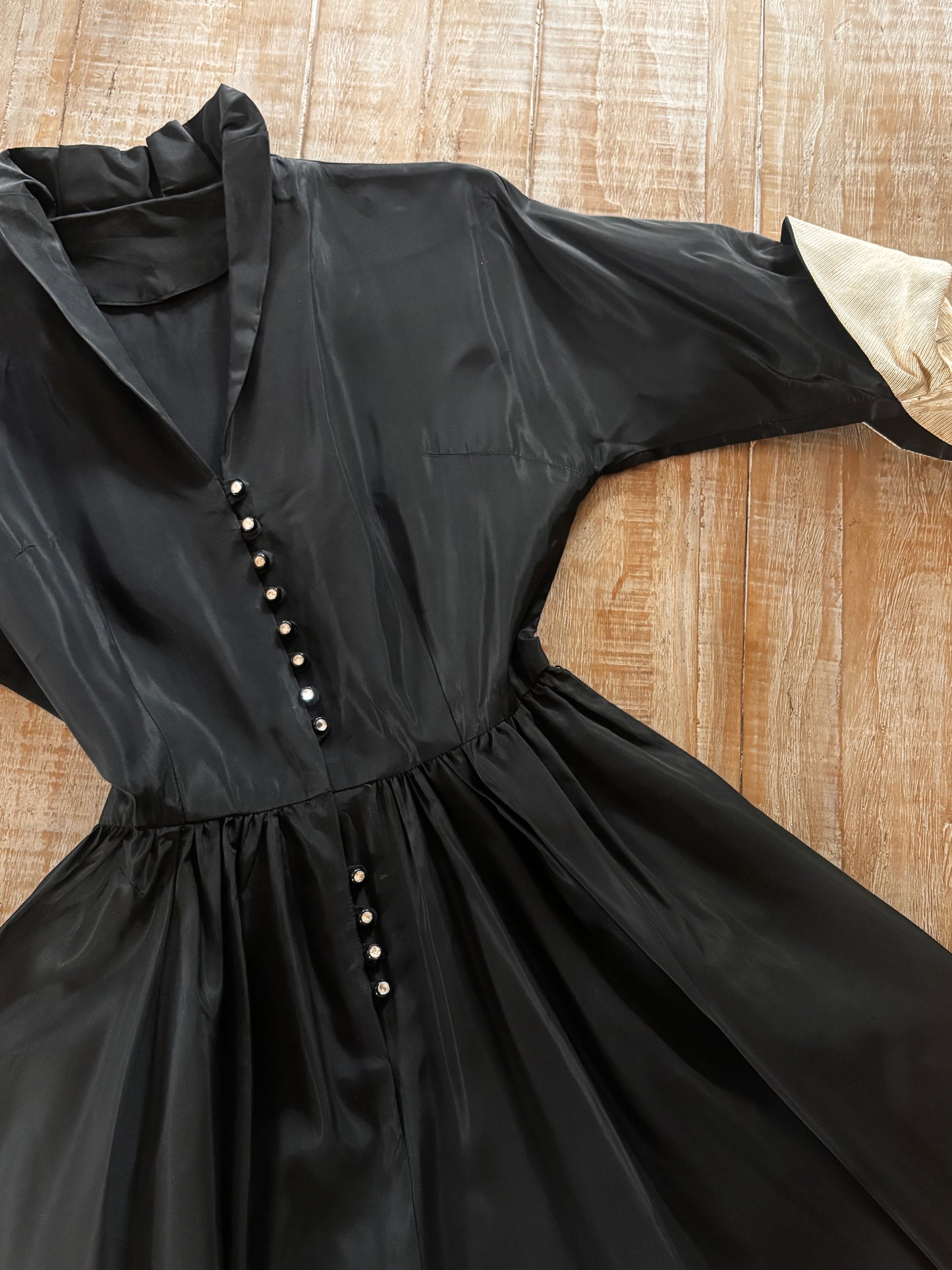 Vintage 1950s Shirtwaist - Witchy Beauty! Black Silk Taffeta + Gold Lurex Cuffs Party Dress Size S