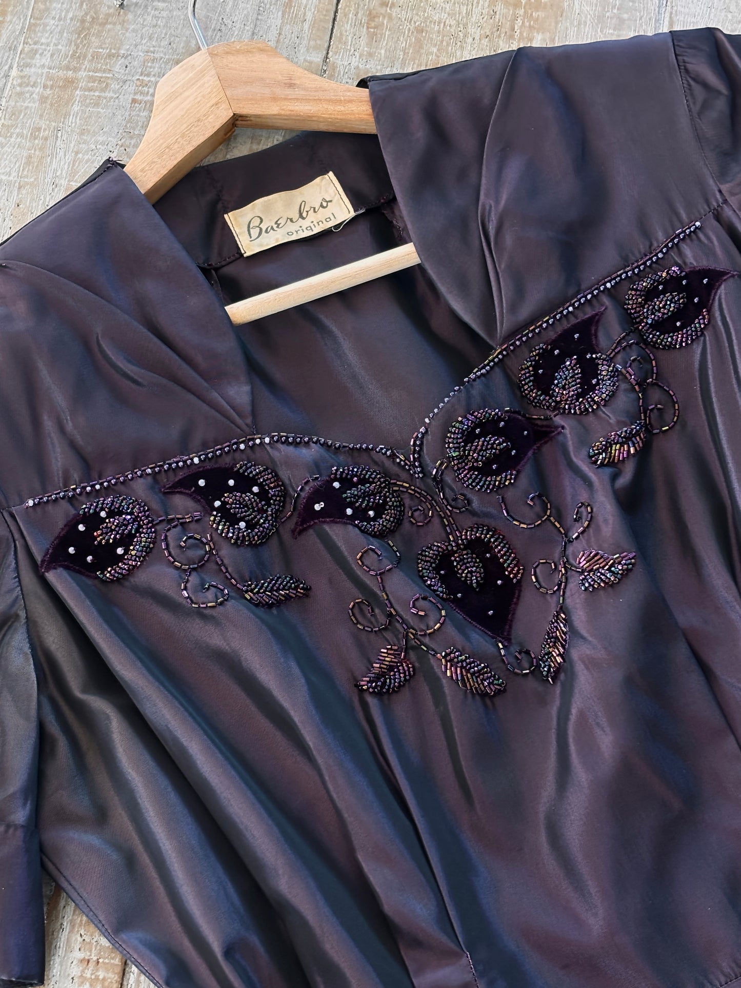 Vintage 1940s Dress - Exceptional Deep Violet Silk Taffeta + Velvet Cocktail Party Dress w Beaded Leaves Size M to L