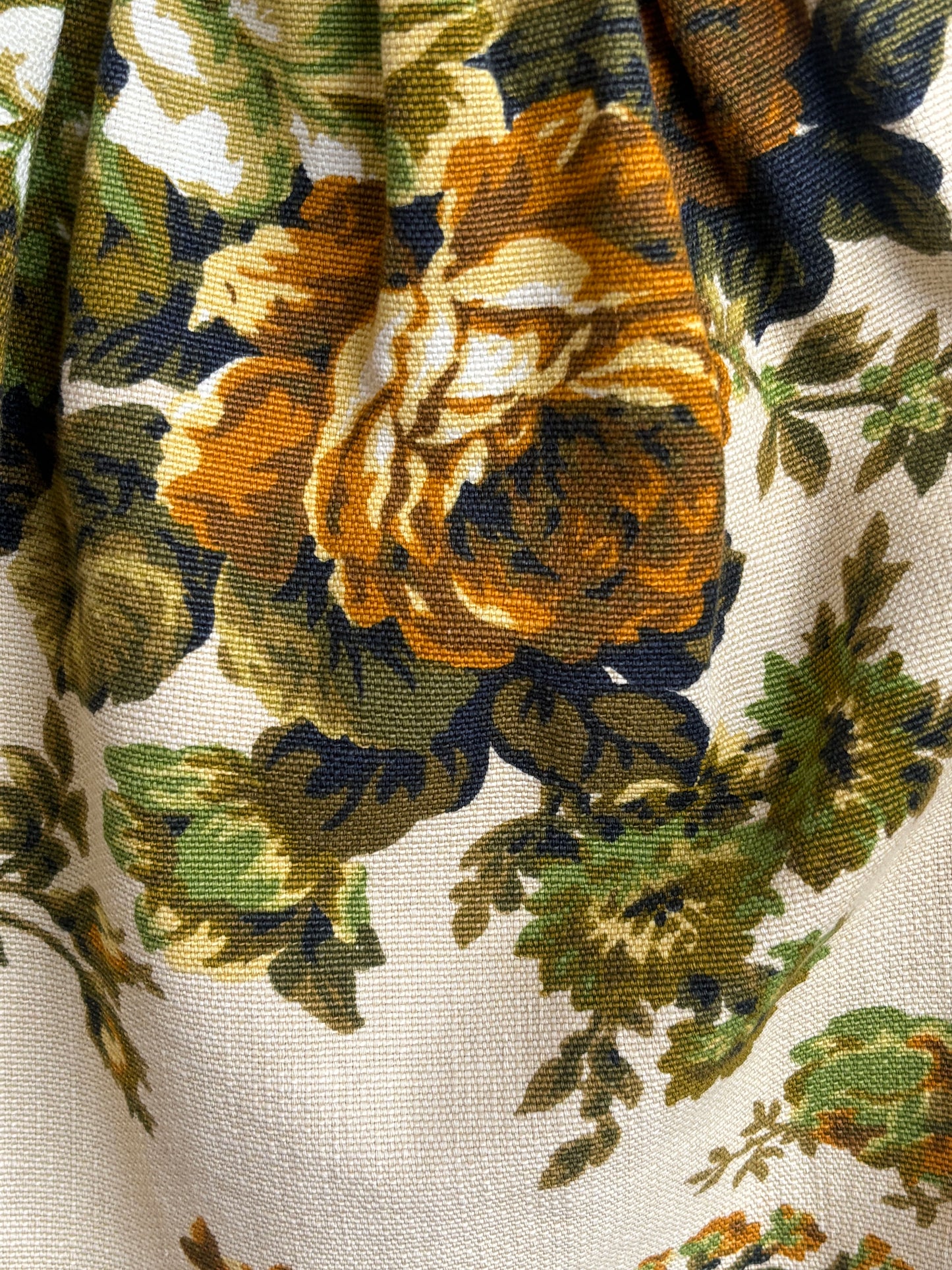 Vintage 1960s Tapestry Dress - Luxuriant Golden Rose Print Cotton Scoop-Neck Jumper Size S to M