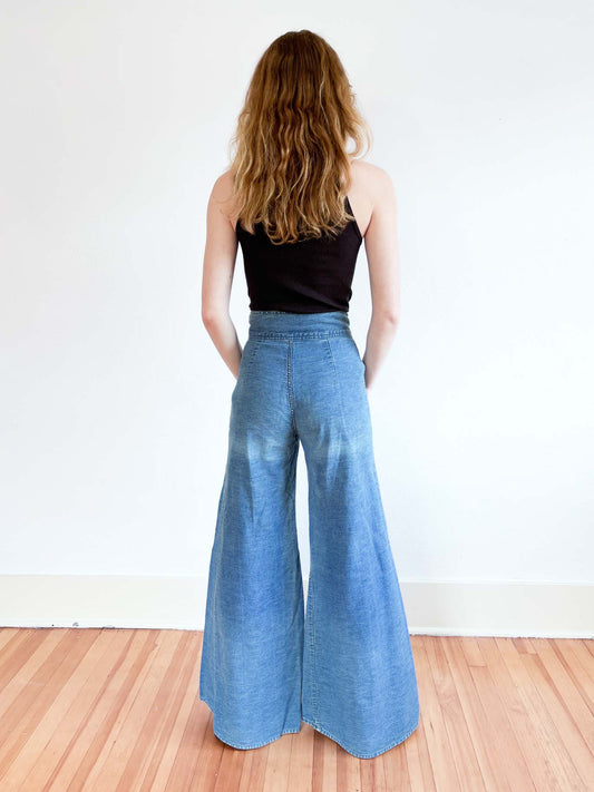 Vintage 1970s Denim Jeans - MEGA BELL BOTTOMS Light Wash Prophet and Friends 1974 Documented Pants W26"