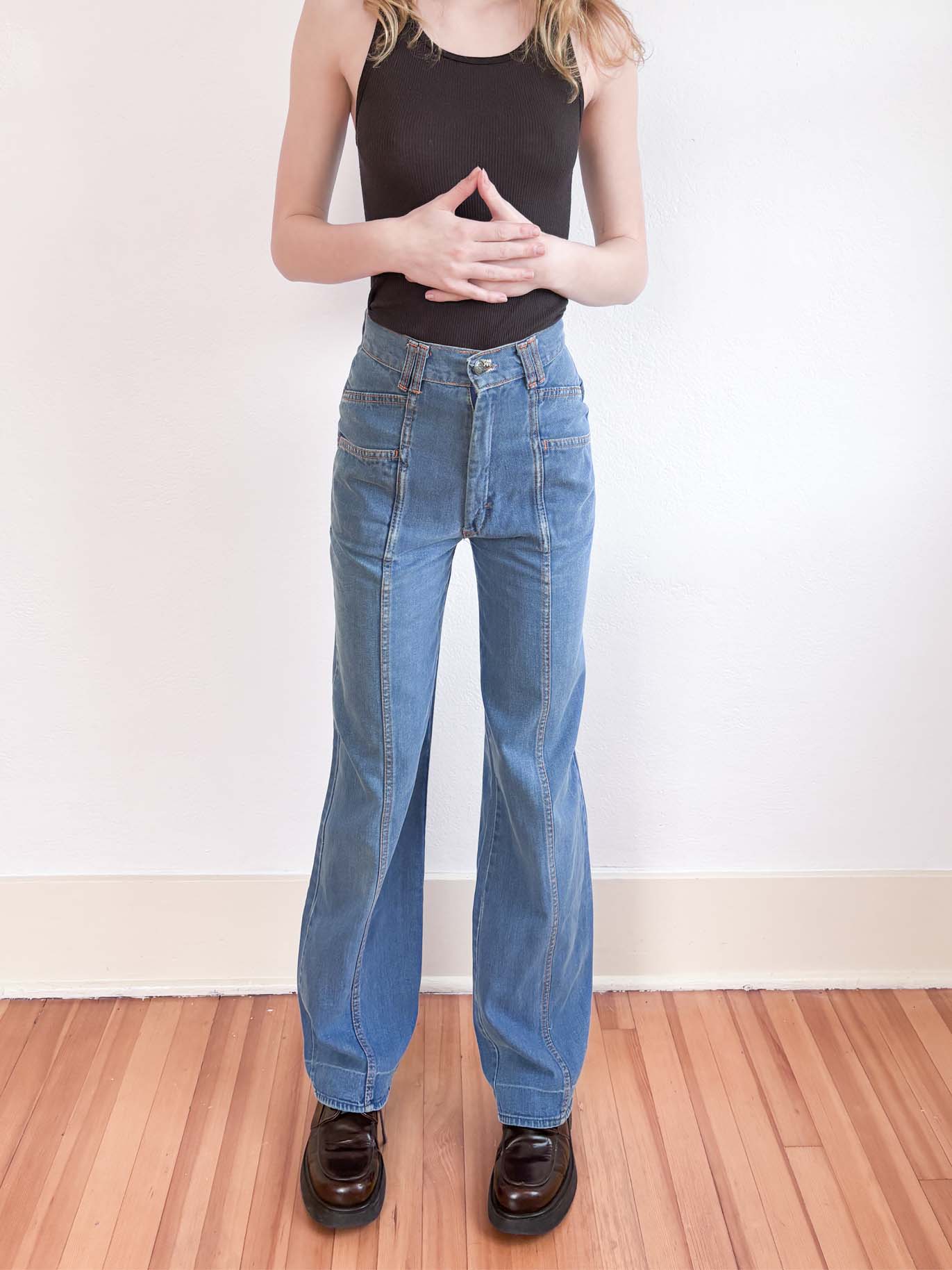 Vintage 1970s Denim Jeans - SUNRAY BOOTY! Medium Wash Wide Leg Pants W26"