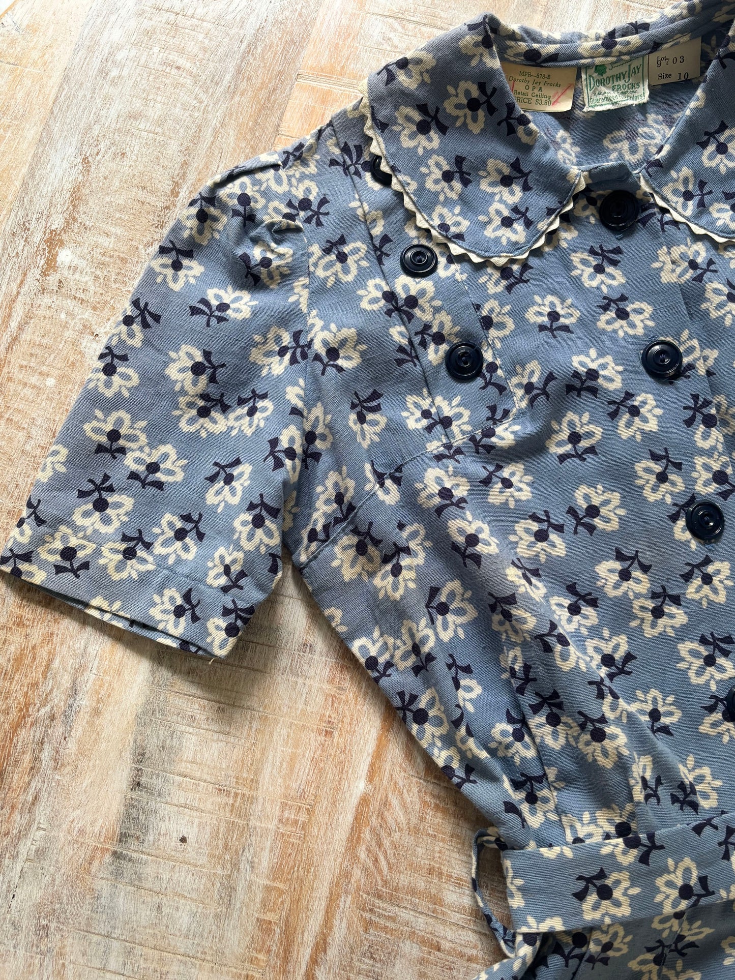 Vintage 1940s Dress - Rare WW2 Deadstock w Tags Delphite Blue Rayon Shirtwaist + Deco Belt Size XS