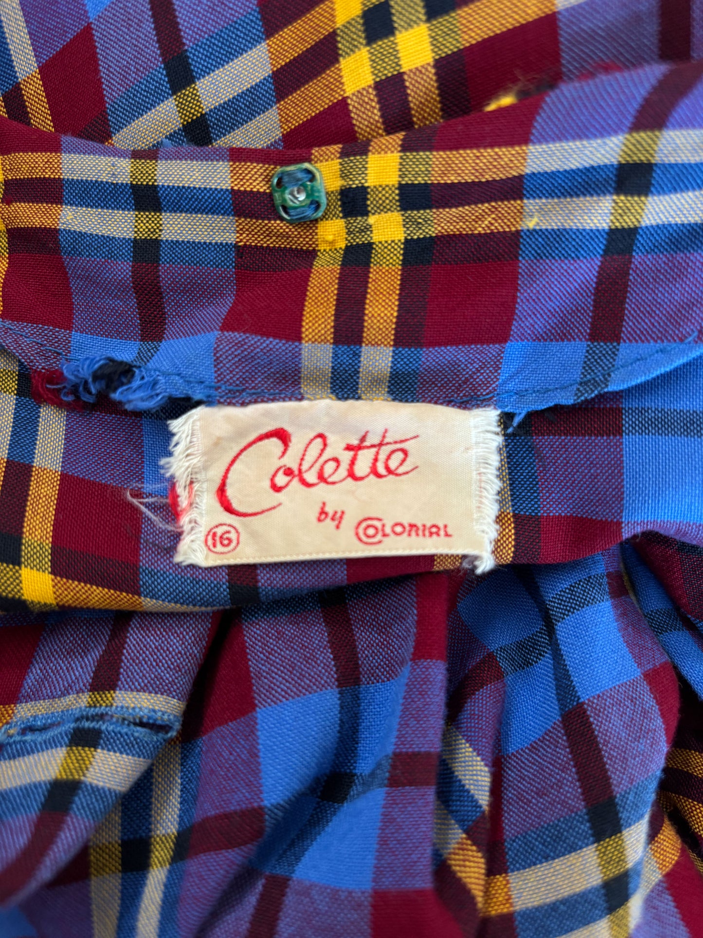 Vintage 1940s Dress - Jaunty Maroon + Blue Plaid Rayon Shirtwaist w Deco Pockets Size M to L