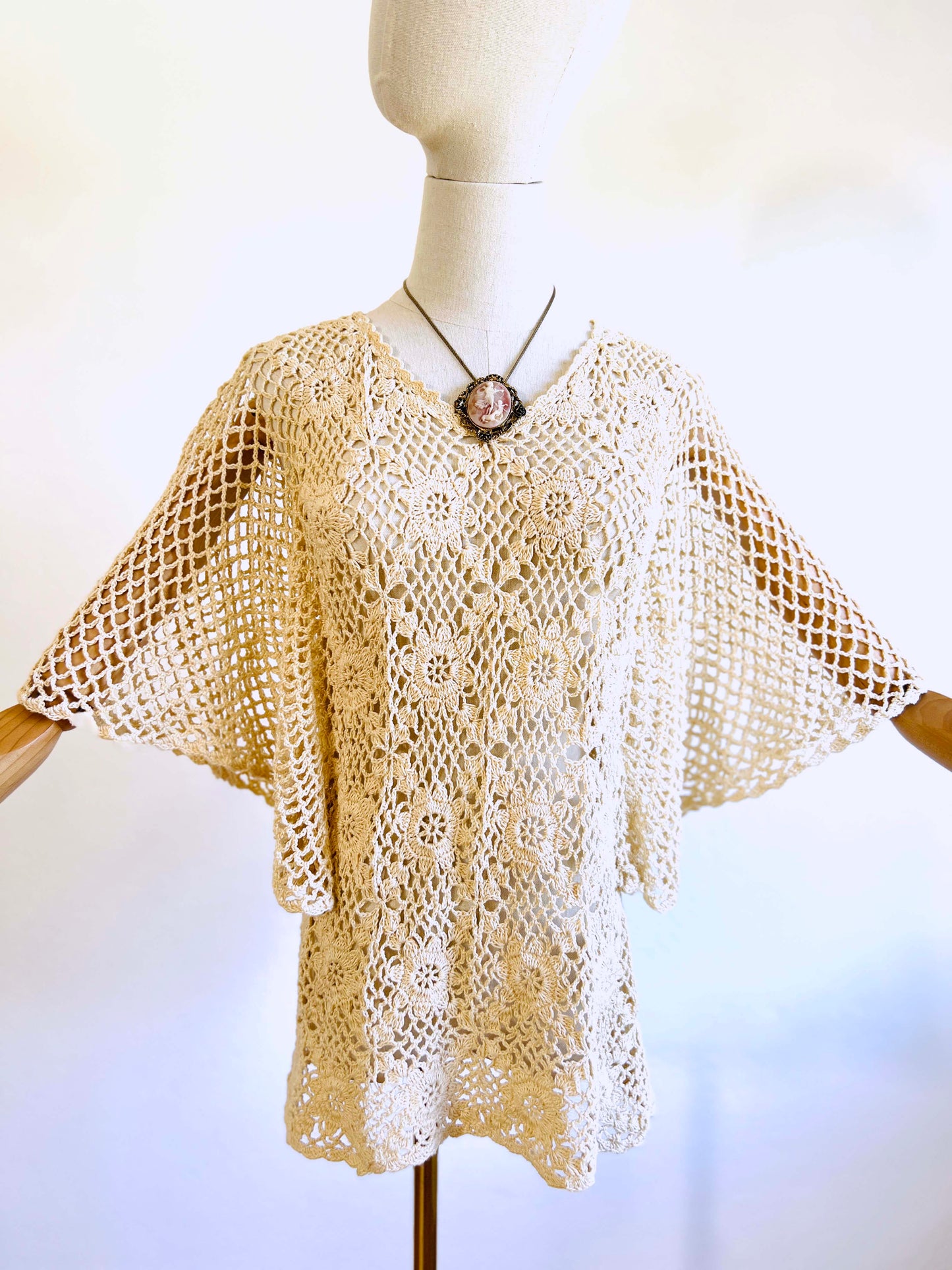 Vintage 1970s Crochet Top - ANGEL-SLEEVE Cream Tunic Blouse or Cover-Up, Made in Philippines Size XS to L