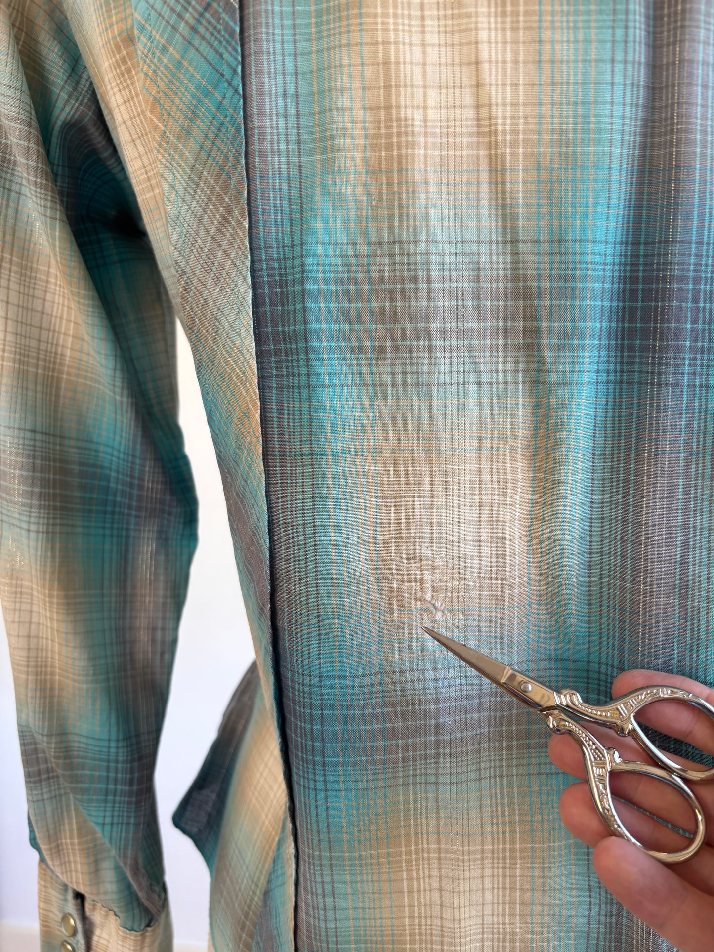 Vintage 1950s to 1960s H Bar C Blouse - Aqua Silver Western Cotton Fitted Pearl Snap Top Size S to M
