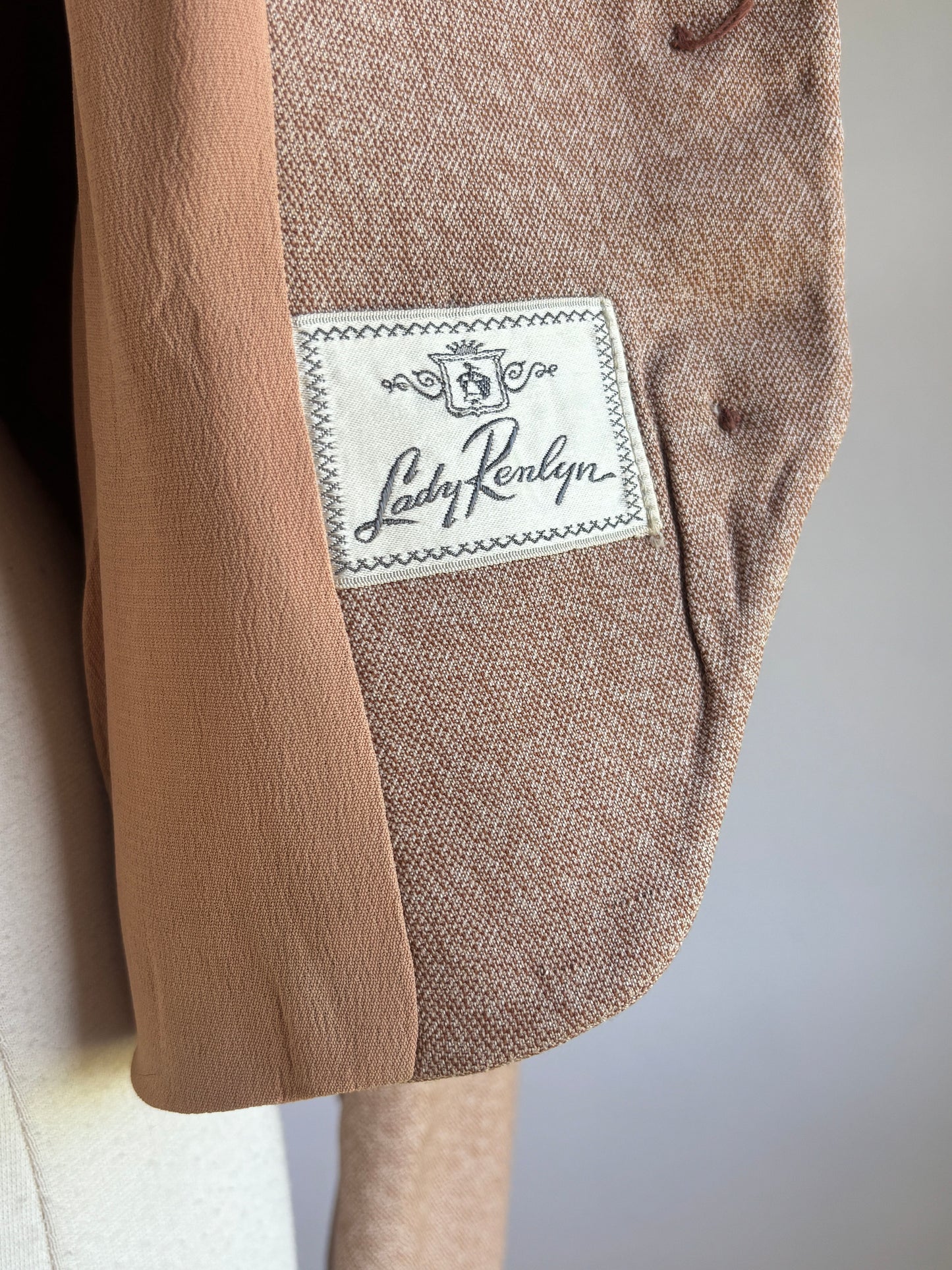 Vintage 1950s Jacket - Volup! Stunning Fawn Speckle Sculpted Blazer w Big Shoulders Size L to XL