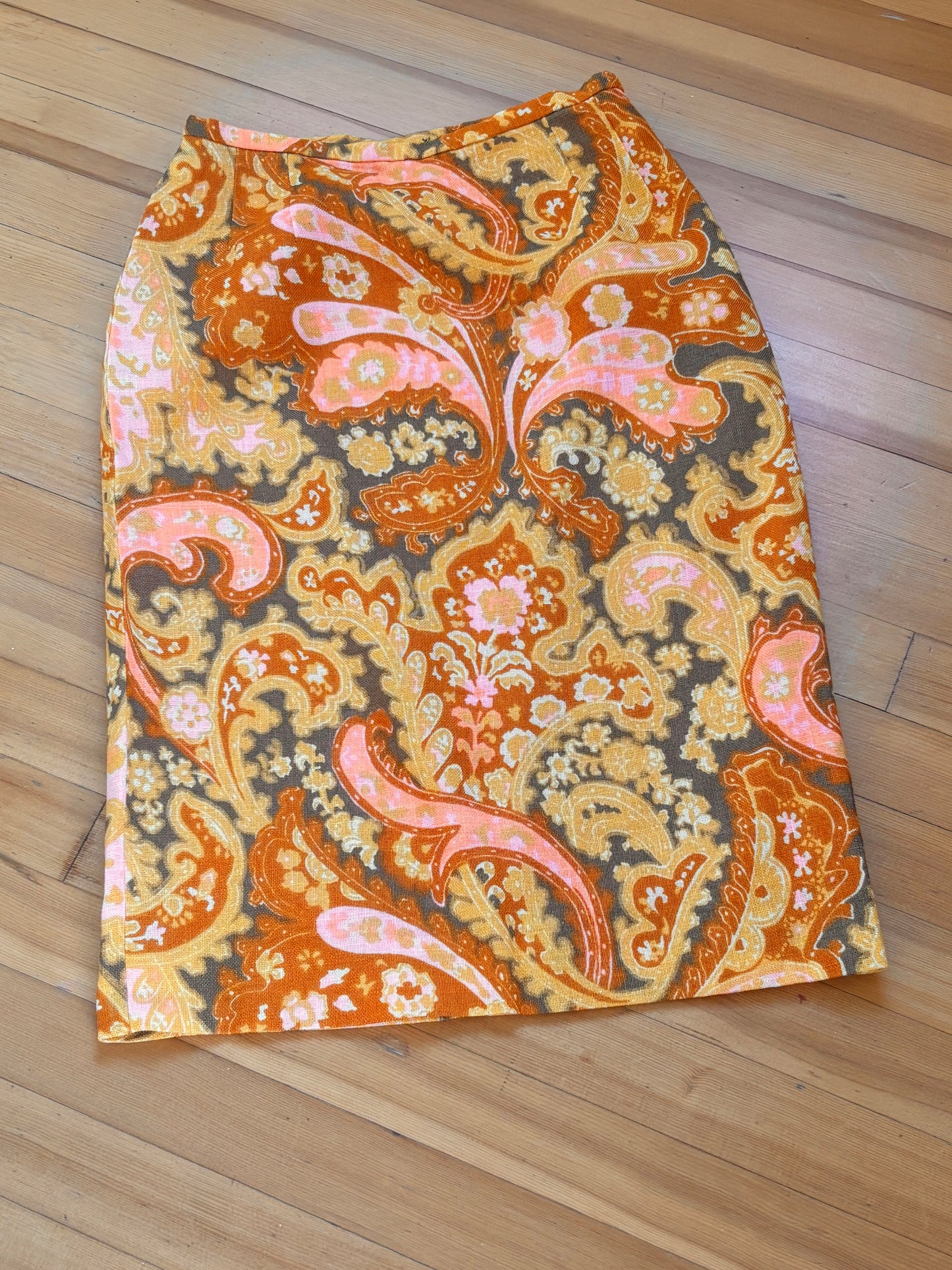 Vintage 1960s Skirt - Killer Butcher Linen Marigold + Pink Baroque Print Sheath Skirt Size S