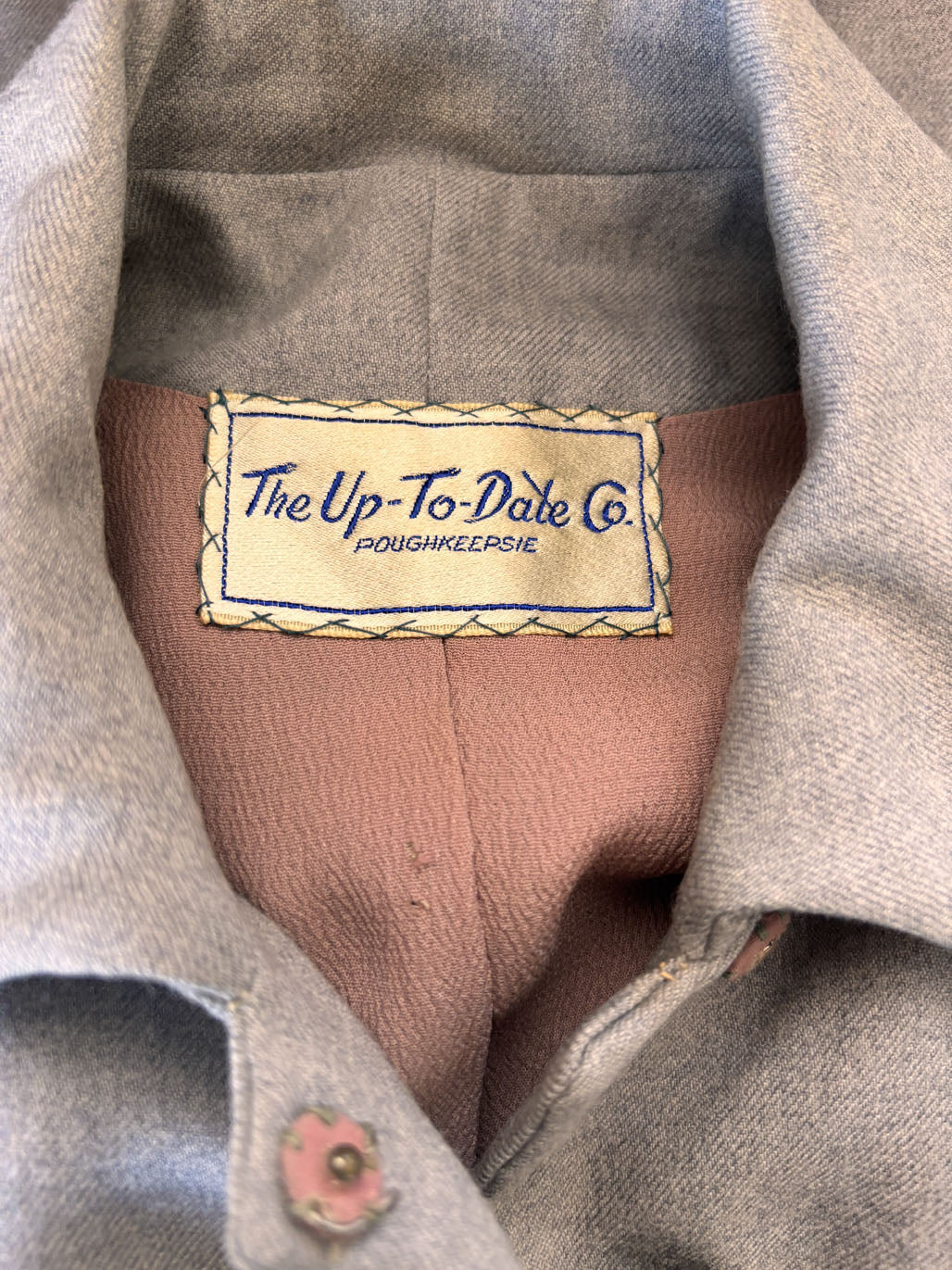 Vintage 1940s to 1950s Princess Suit - Mushroom Neutral Wool Gabardine Sculpted Strong Shoulder Blazer Jacket + Skirt Size S