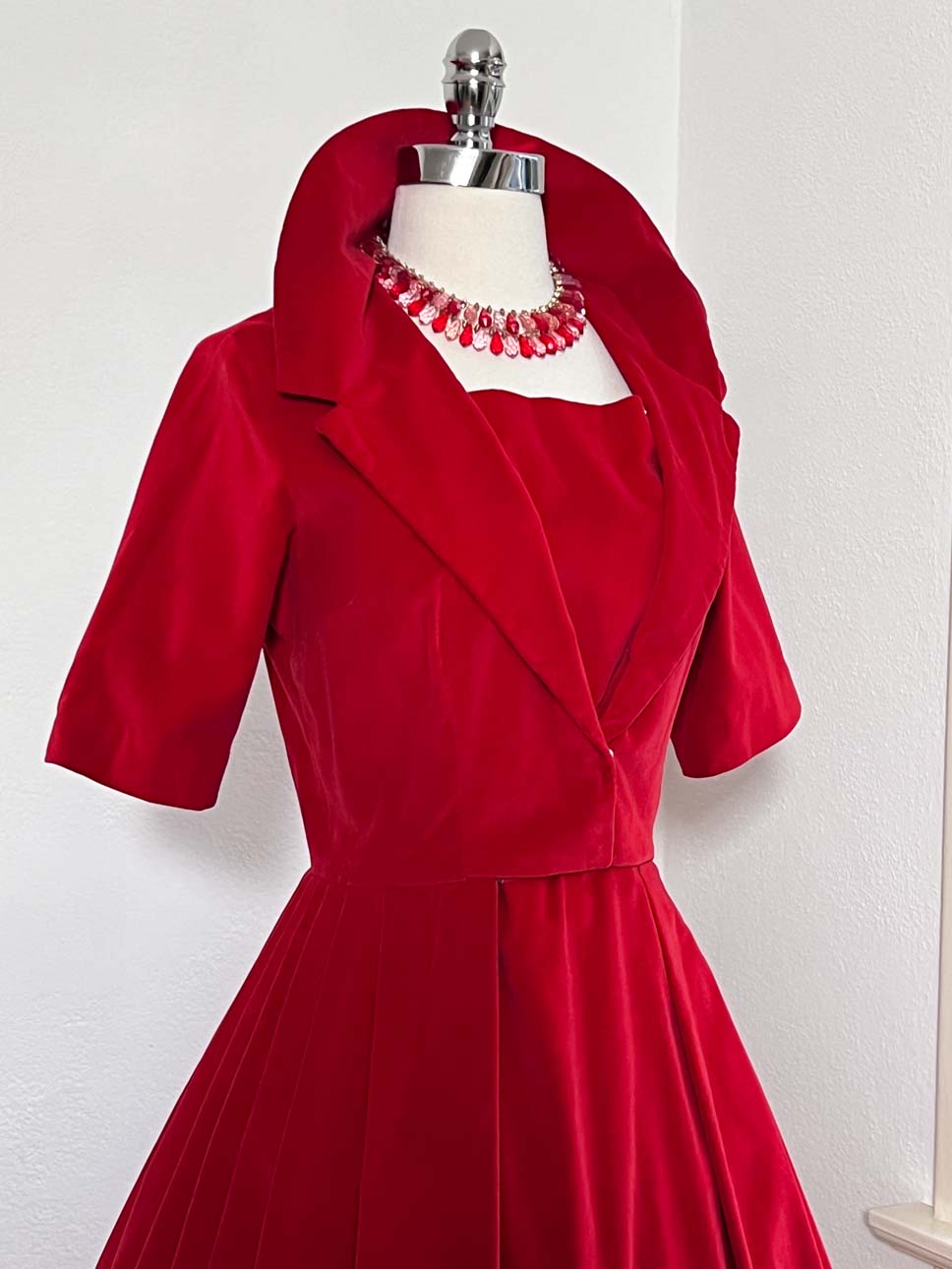 Vintage 1950s RED VELVET Dress - FEISTY Scarlet Velveteen Custom-Made Party Dress Size S - M