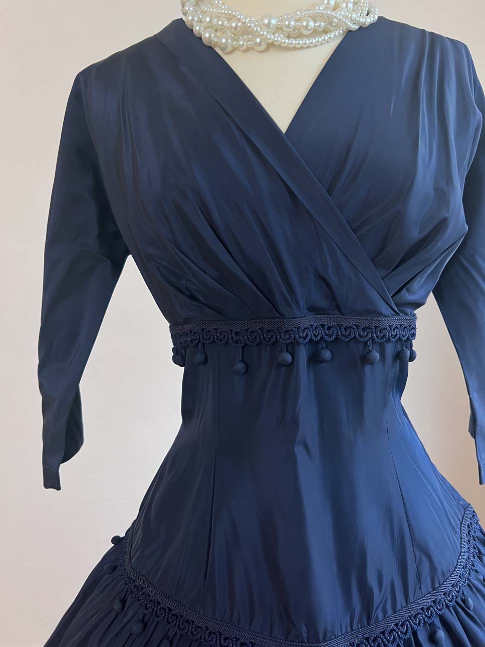 Vintage 1950s Dress - SUBLIME Midnight Blue Taffeta w Satin Gimp Trim Likely Suzy Perette Size M