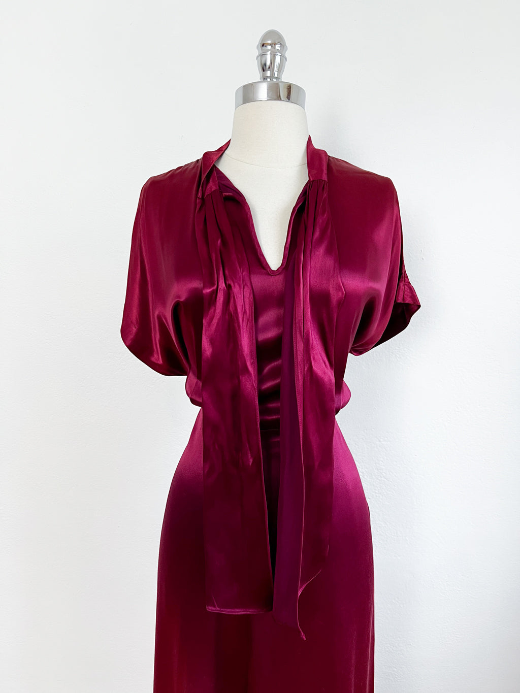 Vintage 1940s GLOSSY Satin Dress - Beautifully Shiny Claret-Colored Cocktail Stunner w Neck Sashes Size L - XL