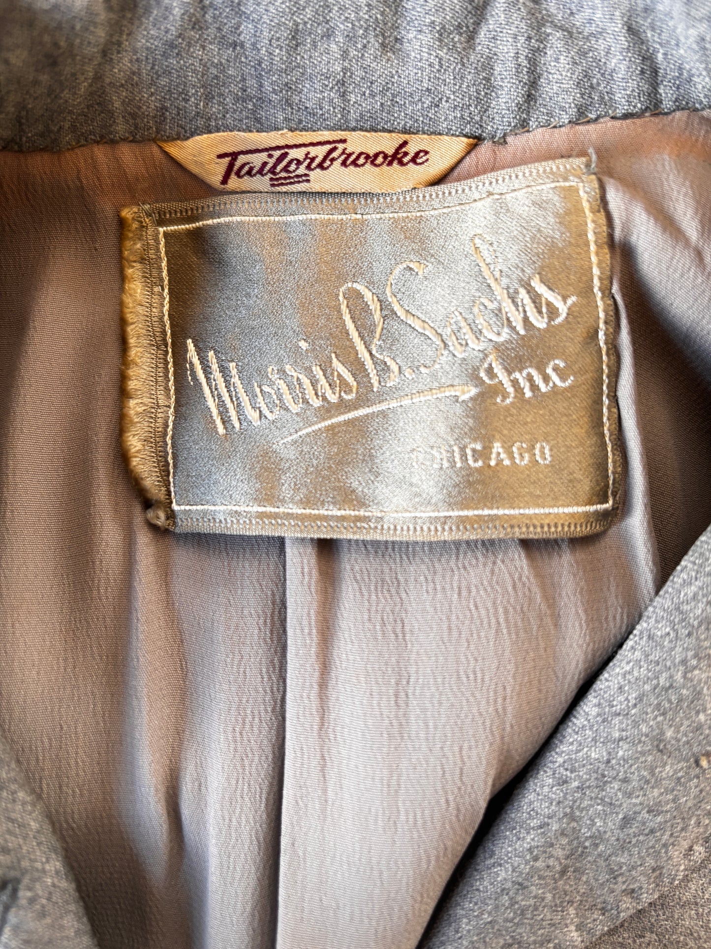 Vintage 1940s to 1950s Suit - Soft Grey Flannel Finish Deco Sculpted Jacket Blazer + Skirt Size S to M