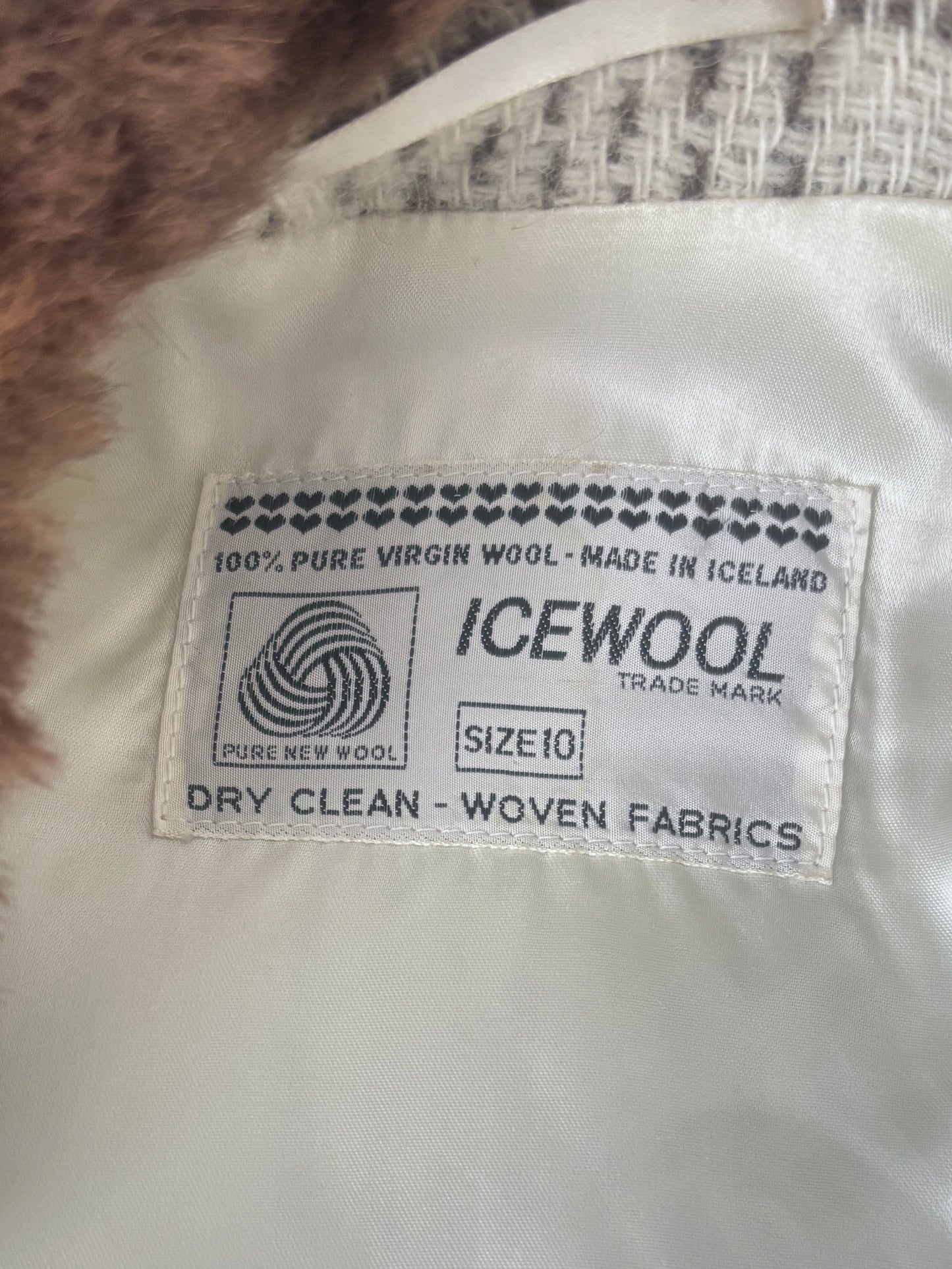 Vintage 1960s to 1970sp Icelandic Wool Princess Coat - Darling Neutral Cream + Tan "Icewool" Designer Car Coat w Belt Size S to M