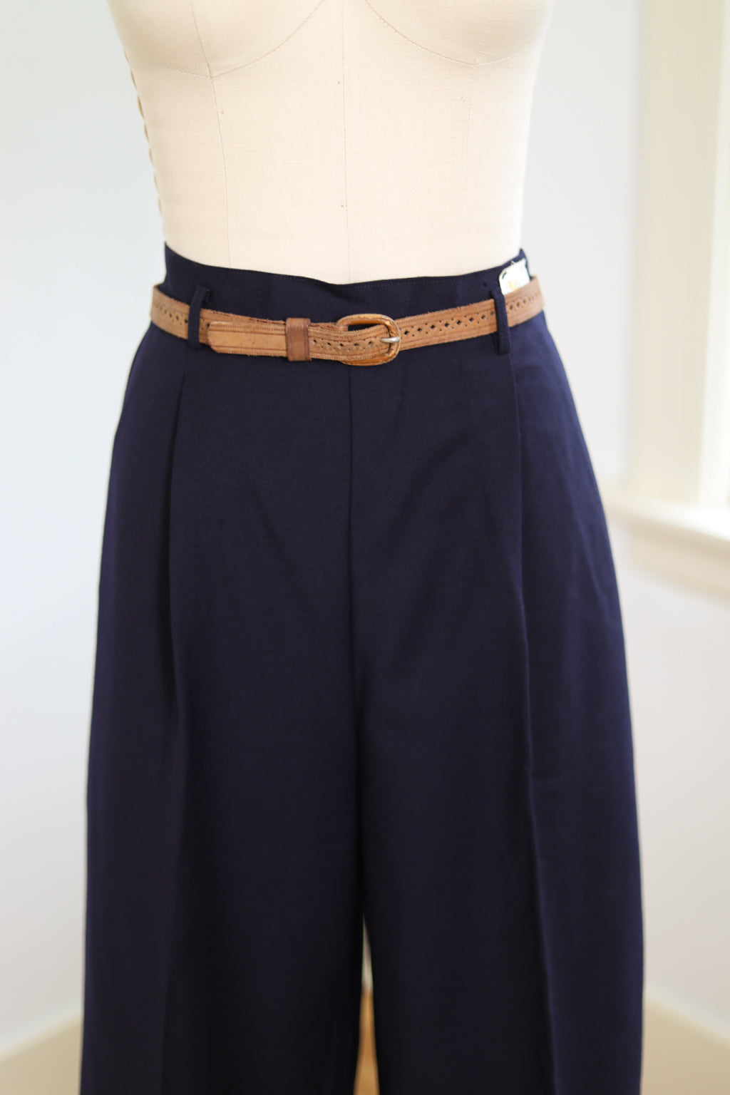 Vintage 1940s RARE Deadstock Wide Leg Culottes Pants - Navy Twill Sport Cropped Trousers Size L to XL