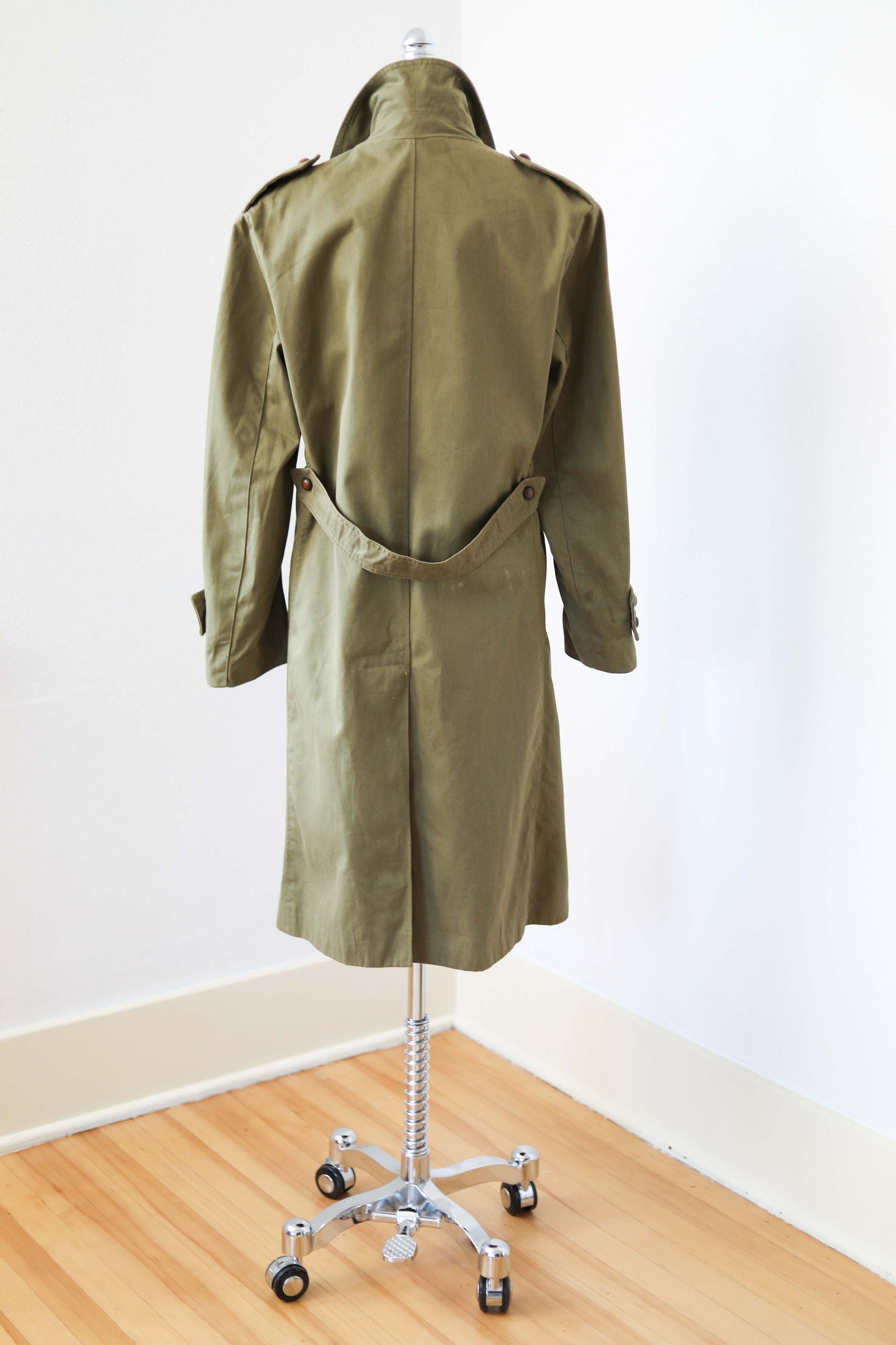 Vintage 1970s Olive Green Cotton Twill Military Spanish Land Army Trench w Lining + Half Belt - Sizes S to XL Choose Your Size